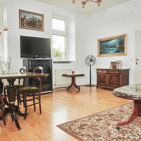 Schoene Altbauwohnung Wien Zentrum Brigittenauer Laende 32 Luaran gambar