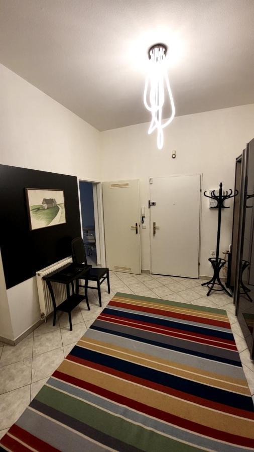 Schoene Altbauwohnung Wien Zentrum Brigittenauer Laende 32 Luaran gambar